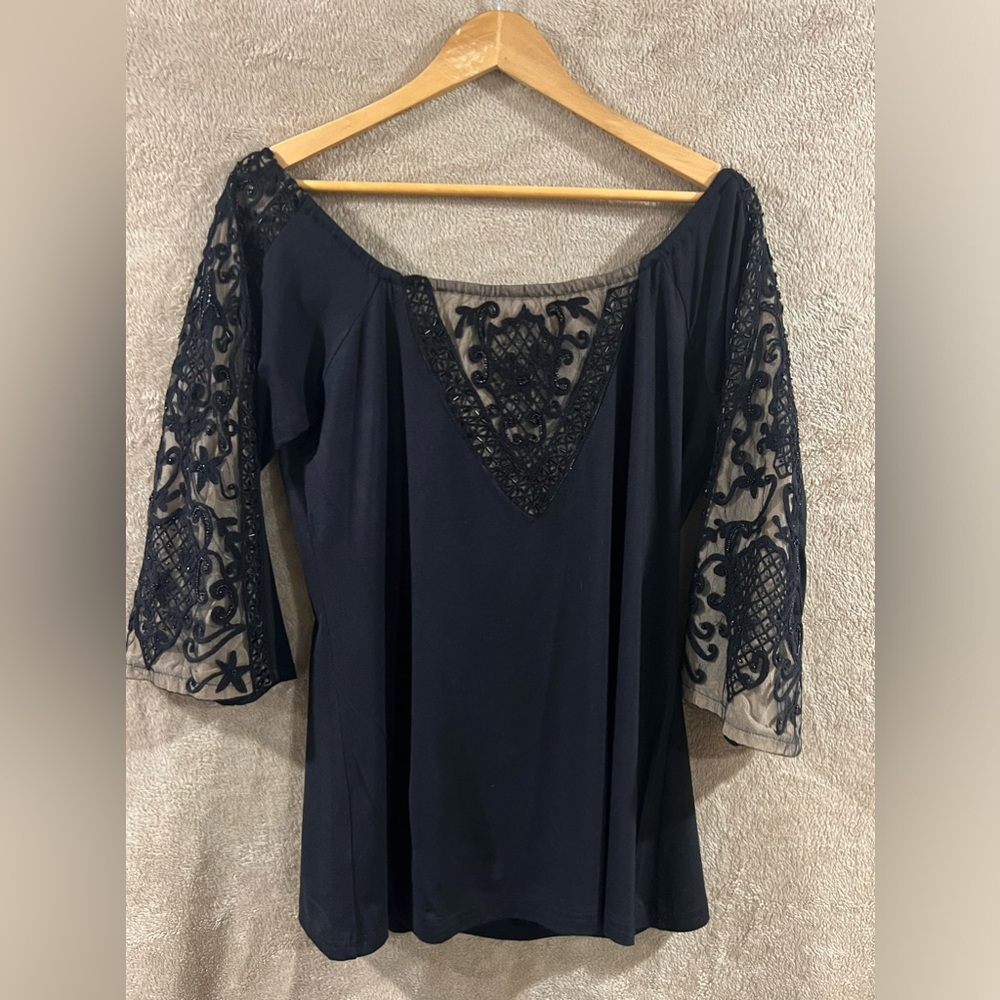 Brand New VINTAGE COLLECTION Woman’s Top Black with Lace